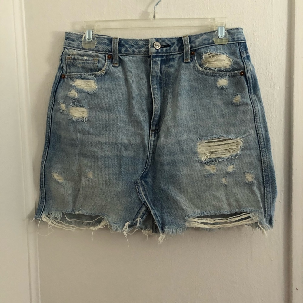 Denim skirt!
